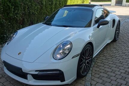 Porsche 992 6.000 km 173.500 &euro; Schnaitsee 83530