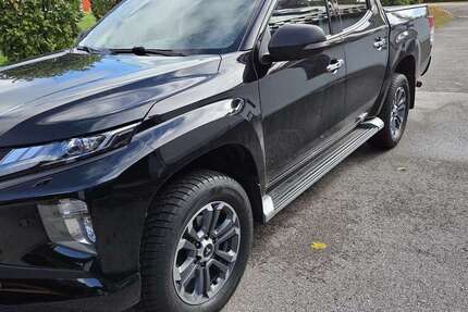 Mitsubishi L200 93.400 km 28.500 &euro; Traunstein 83278