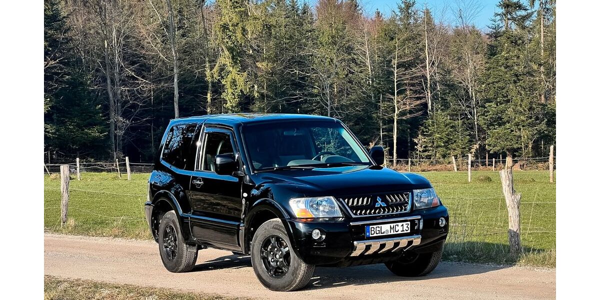 Mitsubishi Pajero 239.700 km 6.850 &euro; Teisendorf 83317