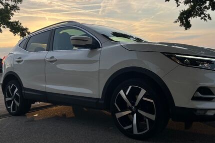 Nissan Qashqai 113.500 km 14.600 &euro; Übersee 83236