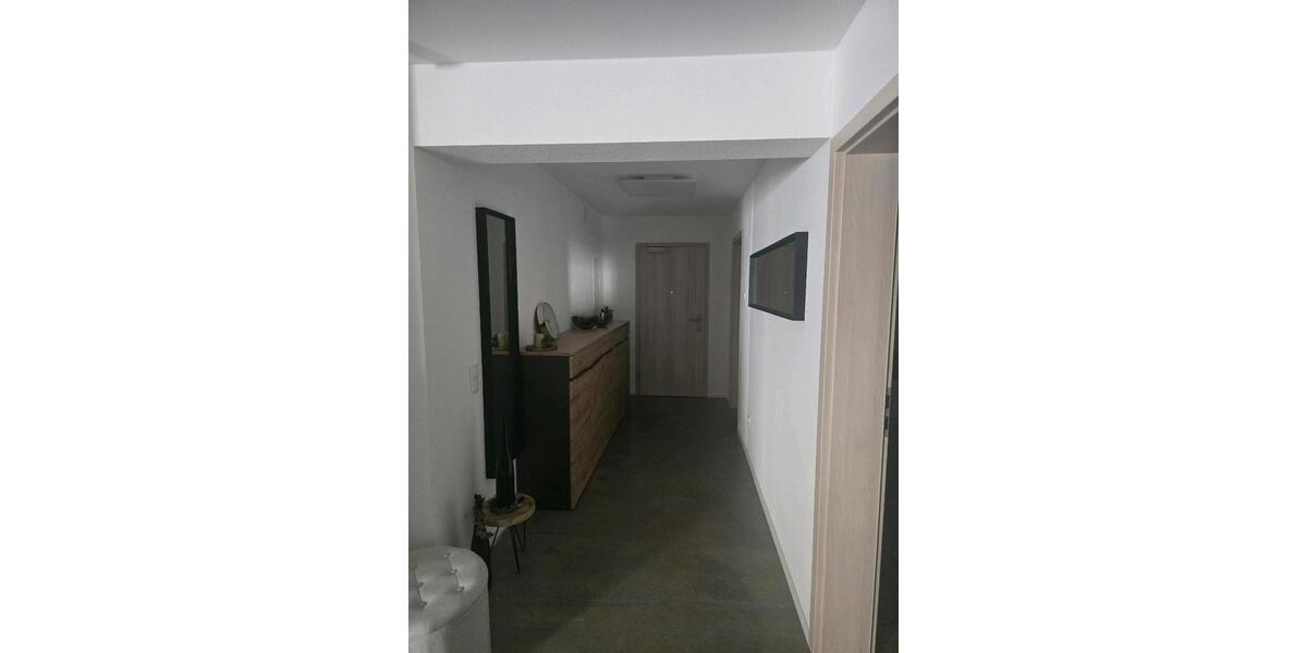 Terrassenwohnung Amerang - 4 Zimmer, 124 m&sup2;, 1.500&euro; | Angebot:27606422