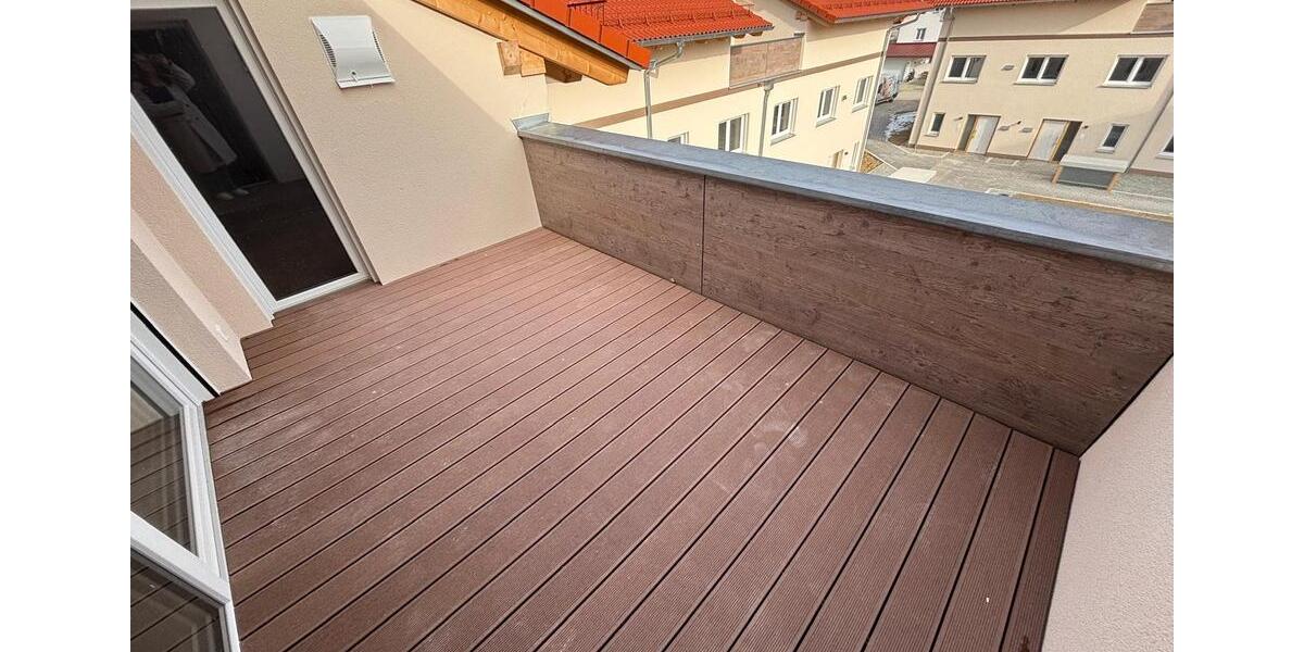 Dachgeschoßwohnung Feichten an der Alz - 4 Zimmer, 106 m&sup2;, 1.387&euro; | Angebot:24215253