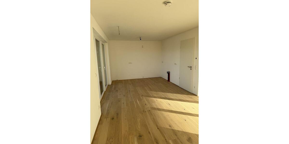 Etagenwohnung Freilassing - 2 Zimmer, 60 m&sup2;, 1.275&euro; | Angebot:26534451