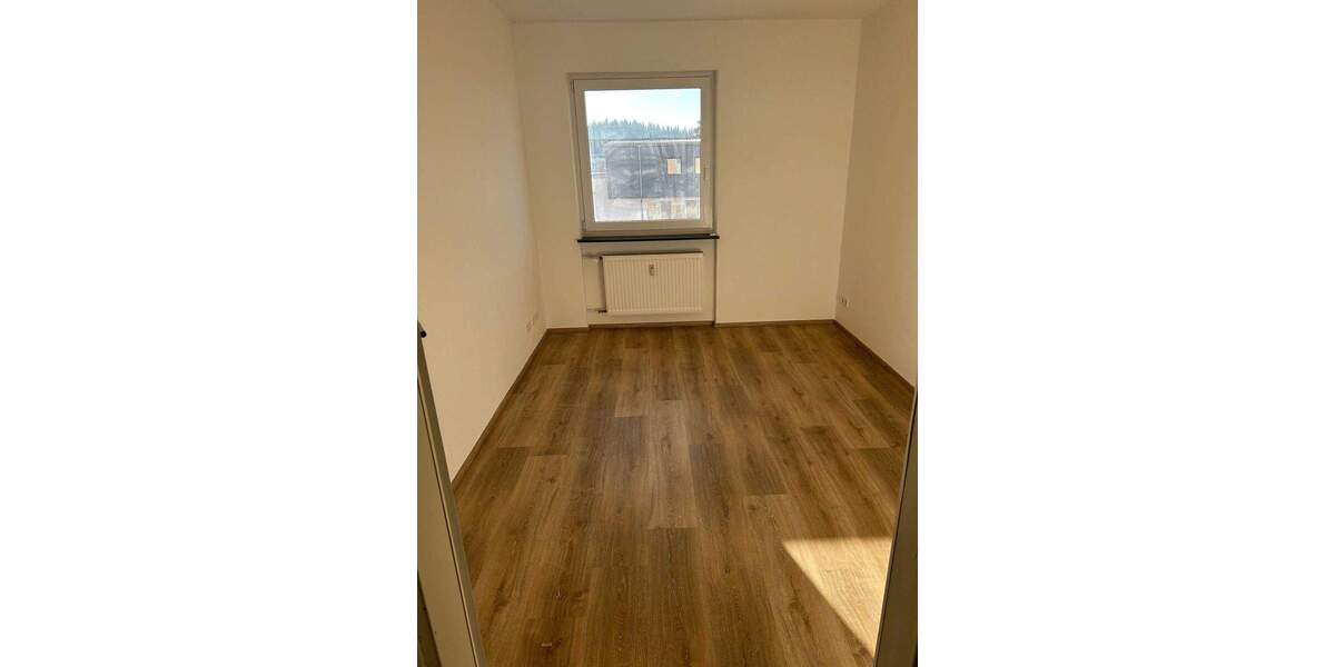 Etagenwohnung Traunreut Irsing - 4 Zimmer, 91 m&sup2;, 299.000&euro; | Angebot:25716525