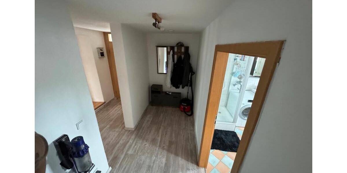 Etagenwohnung Piding - 2 Zimmer, 104 m&sup2;, 1.450&euro; | Angebot:27552757
