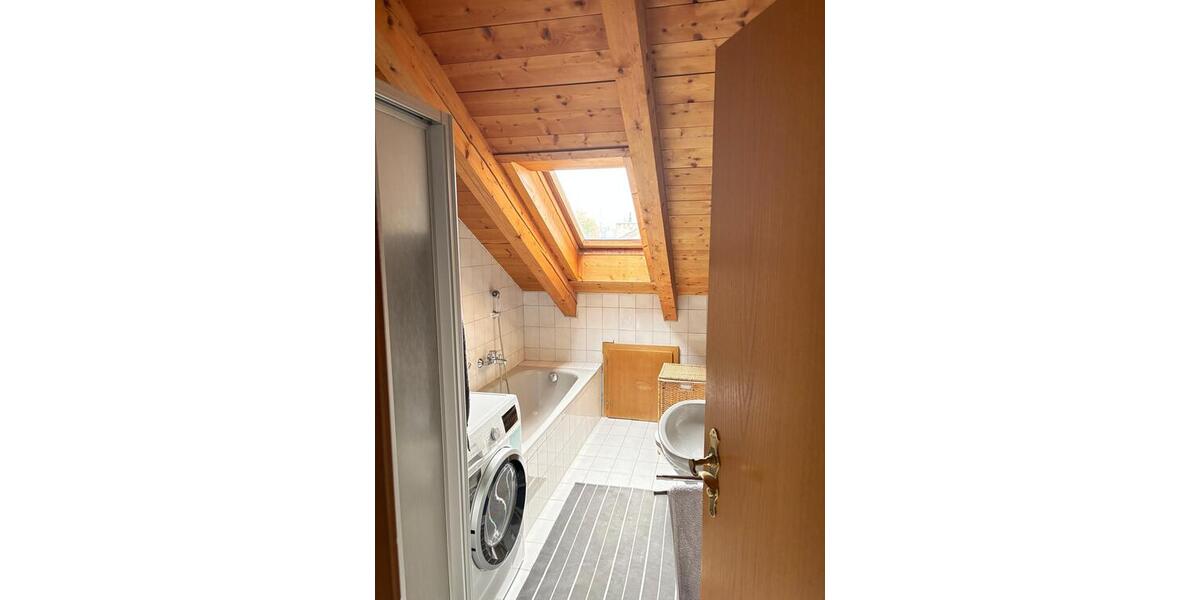 Stilvolles Wohnen in Freilassing! - Dachgeschoßwohnung Freilassing | Angebot:15592346