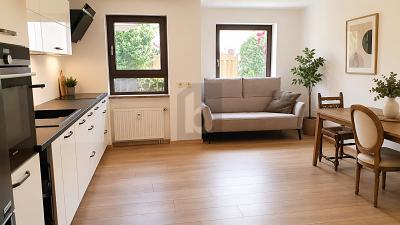 SCHÖNES ZUHAUSE MIT SONNENTERRASSE & GARTEN - Erdgeschoßwohnung Eggstätt | Angebot:27178057