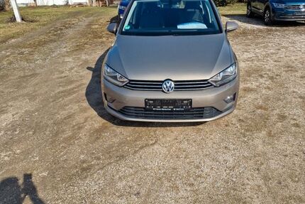 VW Golf Sportsvan 101.223 km 12.900 &euro; Tacherting 83342