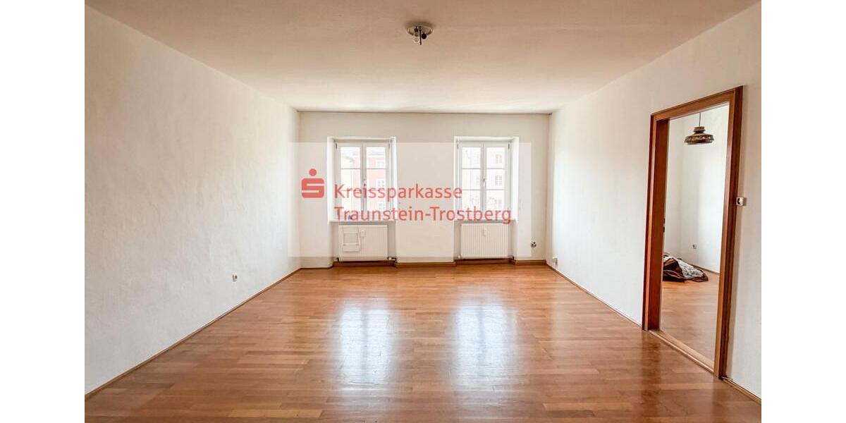 Maisonettenwohnung Tittmoning - 9 Zimmer, 300 m&sup2;, 1.900&euro; | Angebot:25851402