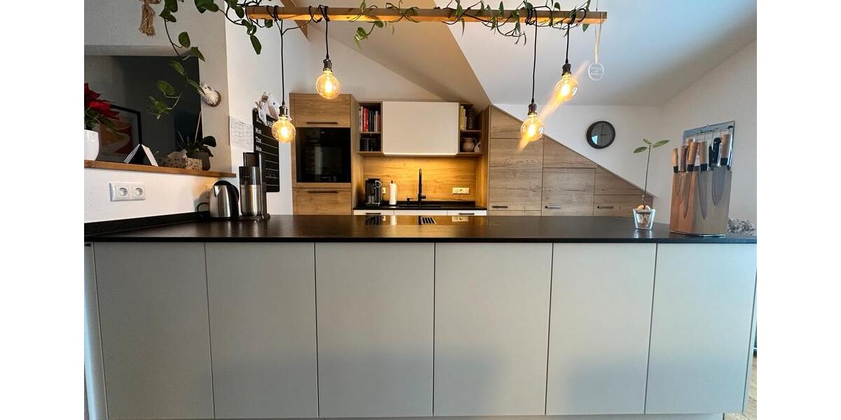 Dachgeschoßwohnung Teisendorf Hausmoning - 4 Zimmer, 108 m&sup2;, 649.000&euro; | Angebot:25859963