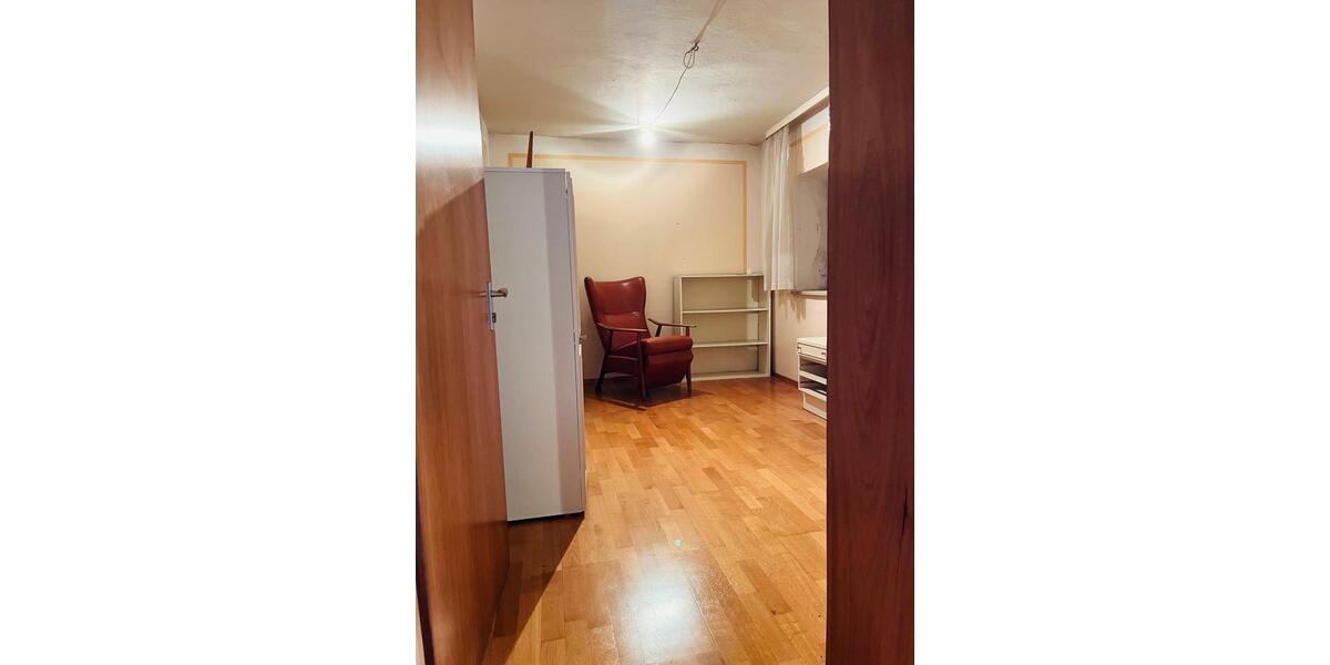Einfamilienhaus Fridolfing - 7 Zimmer, 120 m&sup2;, 1.400&euro; | Angebot:27617216