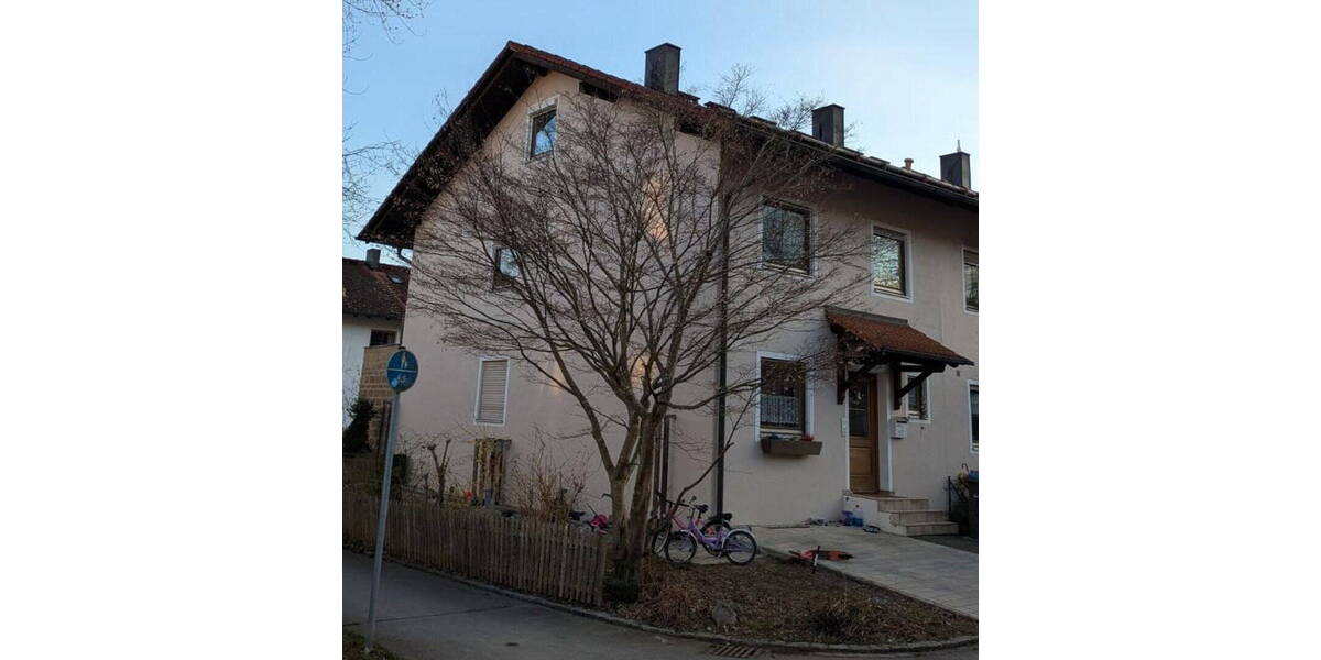 Reihenendhaus Trostberg - 4 Zimmer, 135 m&sup2;, 460.000&euro; | Angebot:26098908