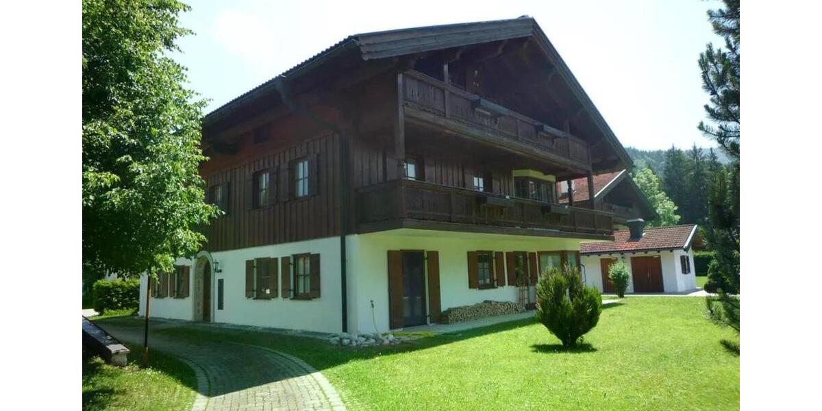 Dachgeschoßwohnung Reit im Winkl - 2 Zimmer, 62 m&sup2;, 400.000&euro; | Angebot:25178450