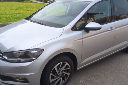 VW Touran 160.000 km 12.400 &euro; Bergen 83346