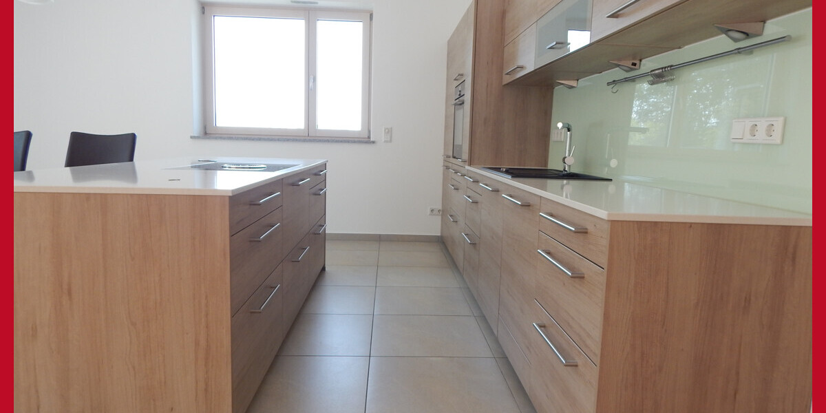 Anpruchsvolles Wohnen in bester Lage - 4 Zimmer Penthouse Wohnung in Freilassing - frei ab 01.10.26 - Einfamilienhaus Freilassing Freilassing | Angebot:27152365