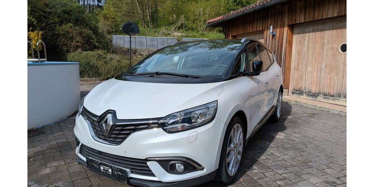 Renault Scenic 62.865 km 14.500 &euro; Piding 83451
