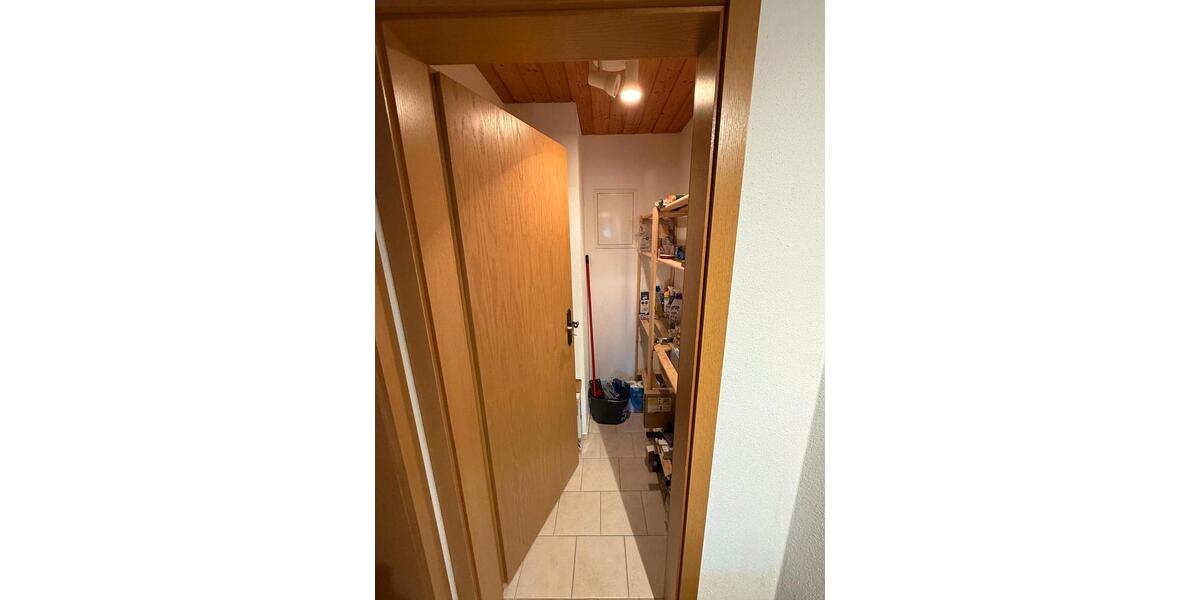 Dachgeschoßwohnung Nußdorf - 3 Zimmer, 70 m&sup2;, 1.000&euro; | Angebot:25992229