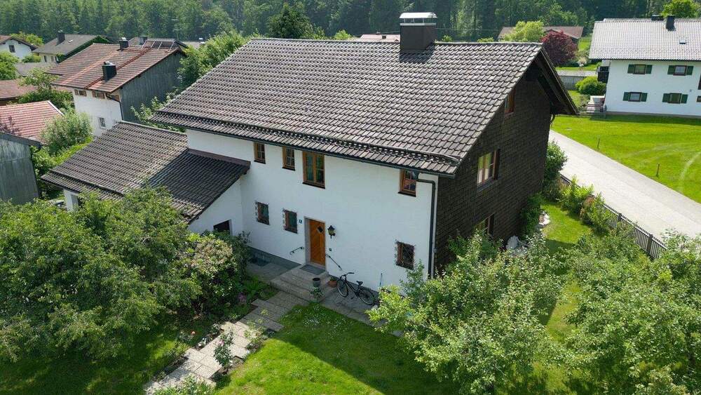 Mehrfamilienhaus, Wohnhaus Teisendorf Oberteisendorf - 8 Zimmer, 209 m&sup2;, 965.000&euro; | Angebot:25735536