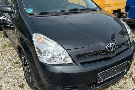 Toyota Corolla Verso 185.500 km 1.500 &euro; Eggstätt 83125