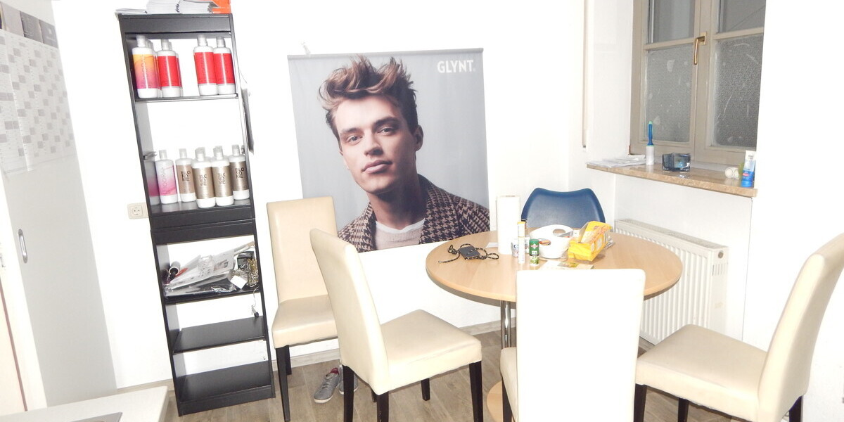 Ablösefreier, klimatisierter Friseursalon in 83395 Freilassing – voll ausgestattet, sofort bezugsfertig! - Gewerbeobjekt Freilassing Freilassing | Angebot:23021567