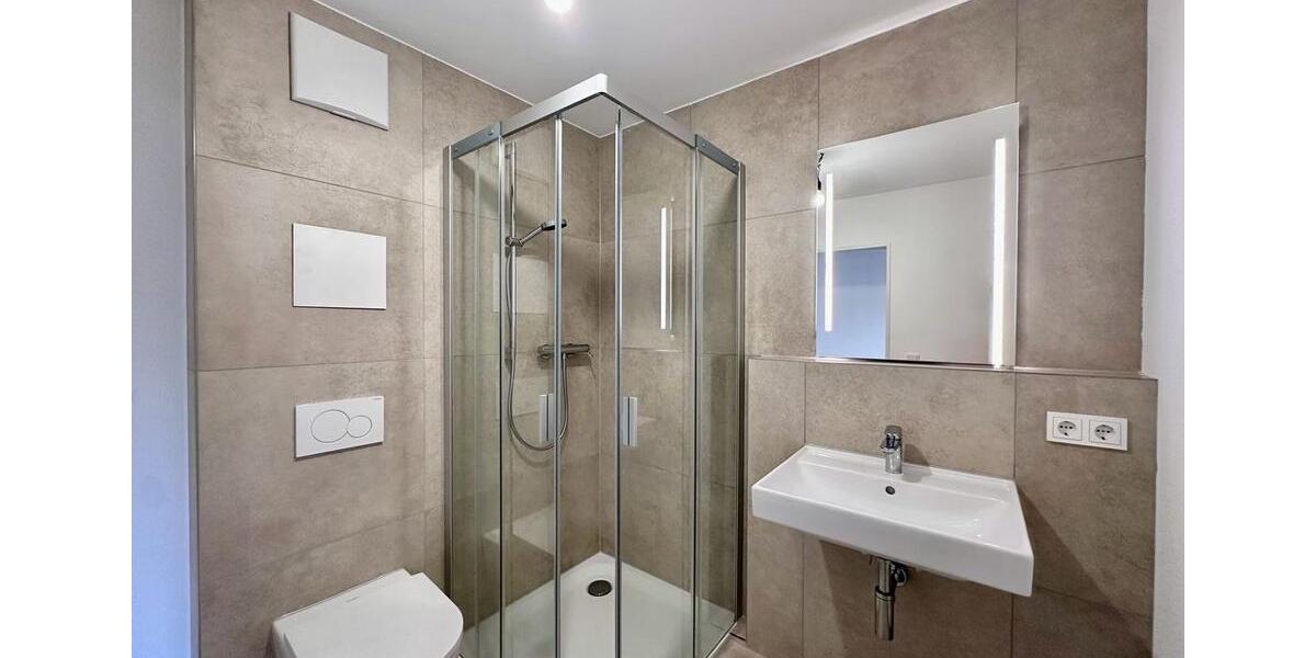 Etagenwohnung Bad Endorf - 2.5 Zimmer, 68 m&sup2;, 1.100&euro; | Angebot:25650963