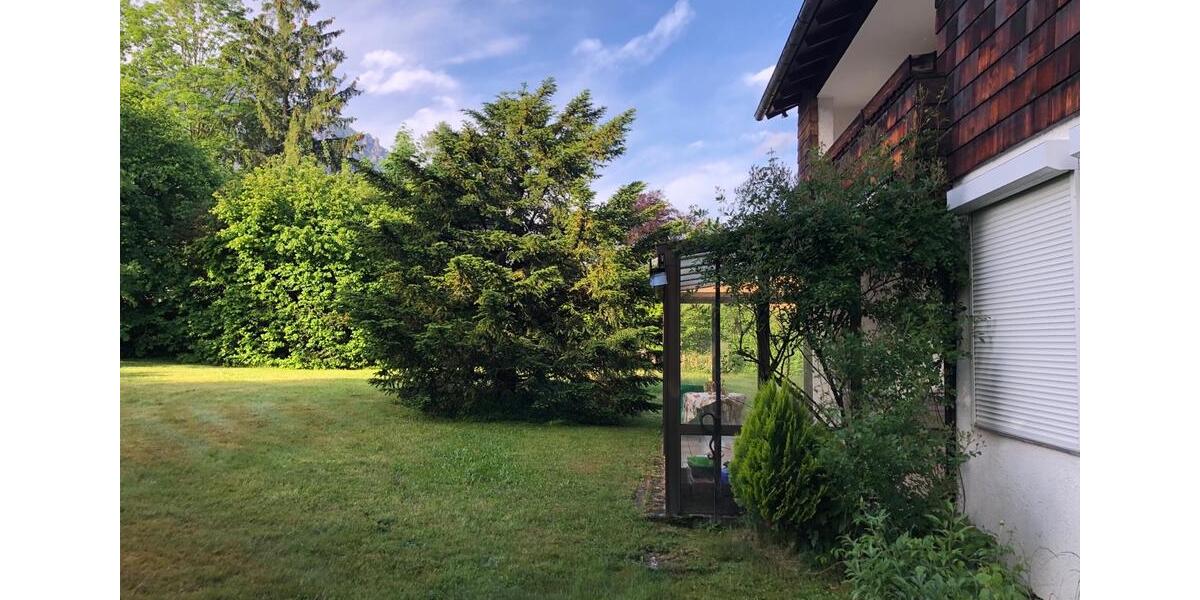 Einfamilienhaus Bayerisch Gmain - 6.5 Zimmer, 148 m&sup2;, 1.300.000&euro; | Angebot:23553783