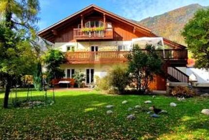 ELEGANTE VILLA IN BESTLAGE - VIELSEITIG NUTZBAR - Haus Bad Reichenhall | Angebot:25998720