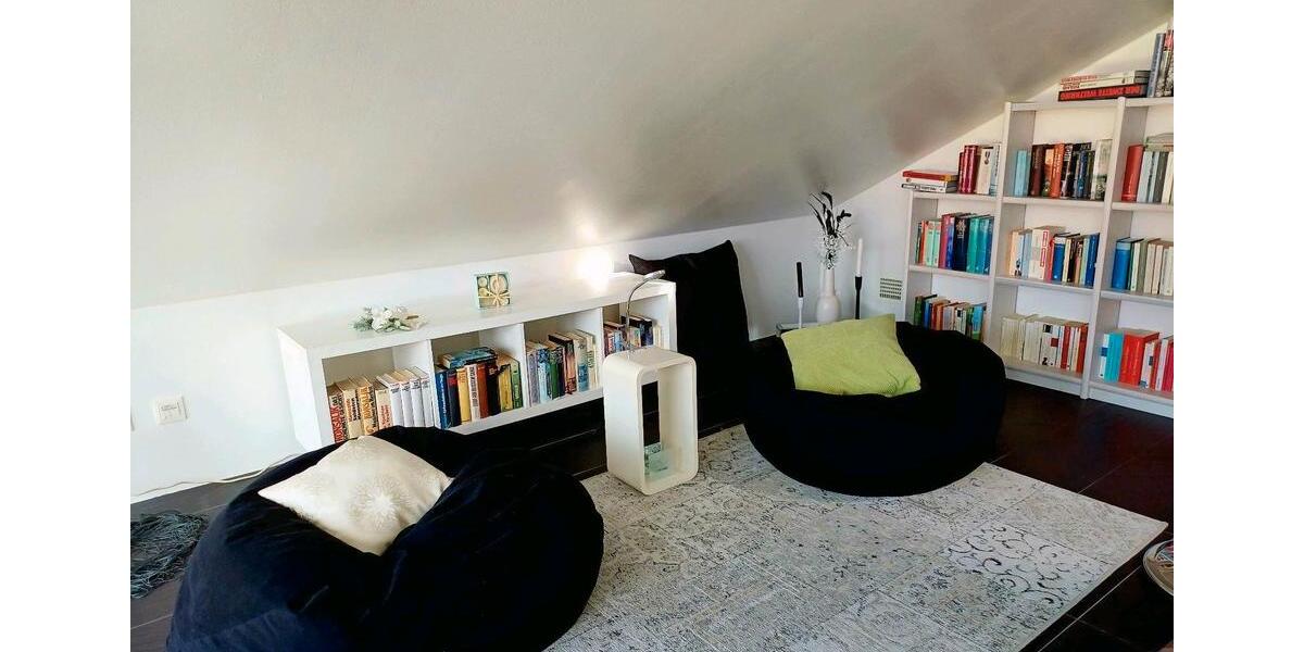 Dachgeschoßwohnung Traunreut Irsing - 1 Zimmer, 54 m&sup2;, 1.000&euro; | Angebot:25659028