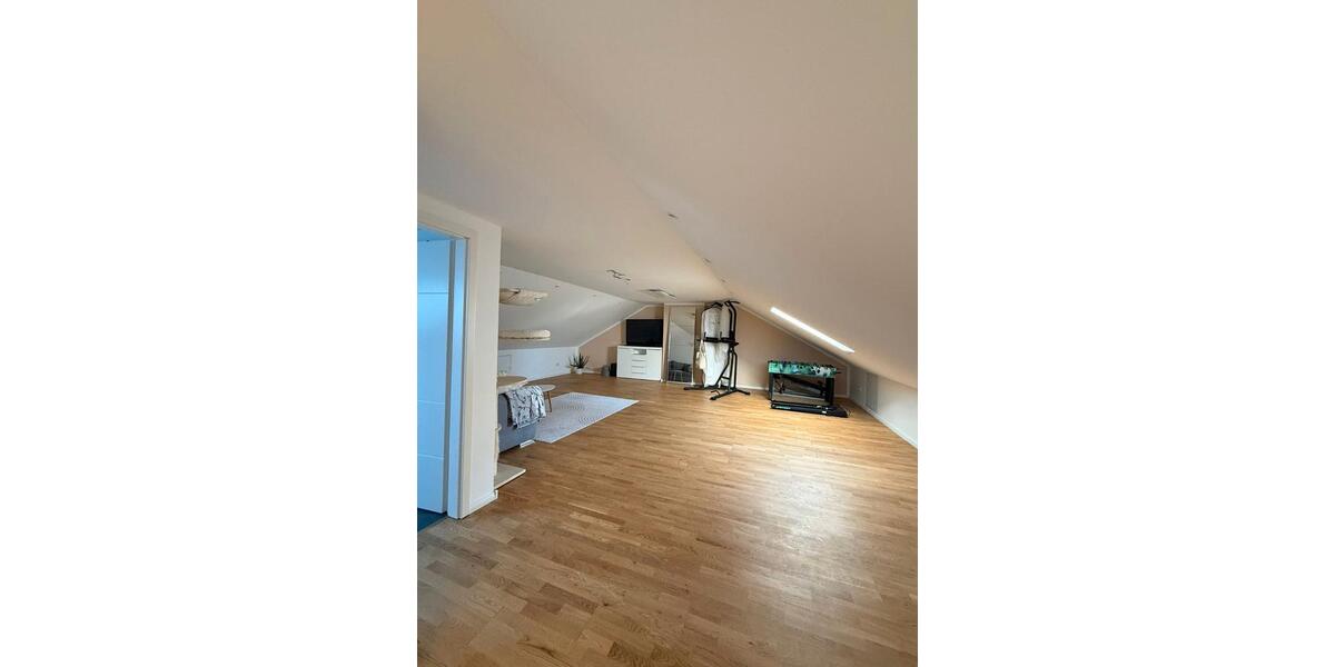 Etagenwohnung Traunreut Irsing - 6 Zimmer, 150 m&sup2;, 450.000&euro; | Angebot:26552015
