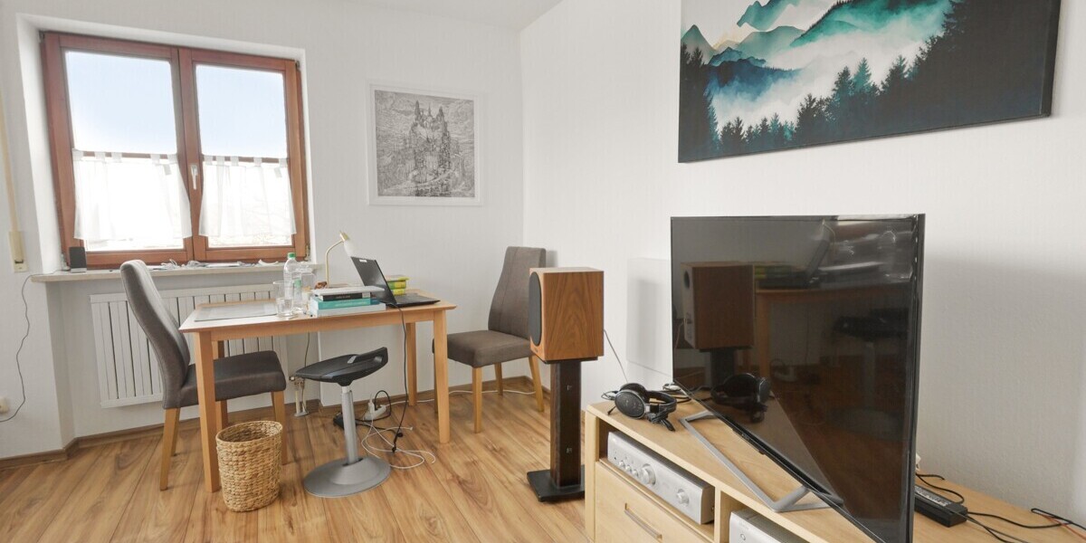 Solide Altersvorsorge für junge Anleger - vermietete 2 Zimmerwohnung in Freilassing + KFZ-Stellplatz - Etagenwohnung Freilassing Freilassing | Angebot:25231149