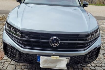 VW Touareg 3.700 km 84.500 &euro; surberg 83362