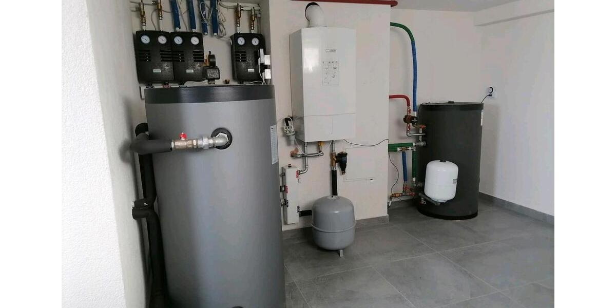 Einfamilienhaus Freilassing - 8 Zimmer, 350 m&sup2;, 430.000&euro; | Angebot:25363238