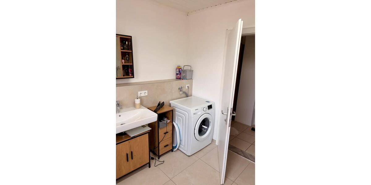 Etagenwohnung Altenmarkt an der Alz - 3 Zimmer, 80 m&sup2;, 192.000&euro; | Angebot:26598364