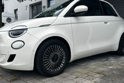 Fiat 500e 35.000 km 19.900 &euro; Traunstein 83278