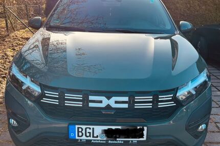 Dacia Jogger 15.050 km 19.490 &euro; Bayerisch Gmain 83457