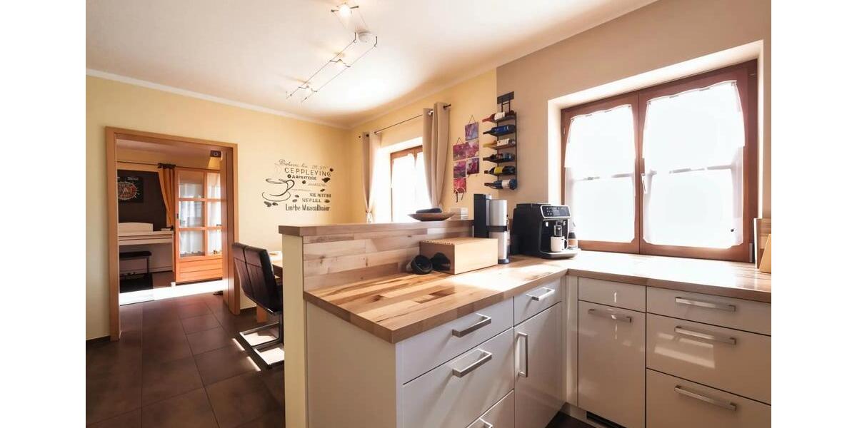 Mehrfamilienhaus, Wohnhaus Tittmoning - 13 Zimmer, 290 m&sup2;, 889.000&euro; | Angebot:26251433