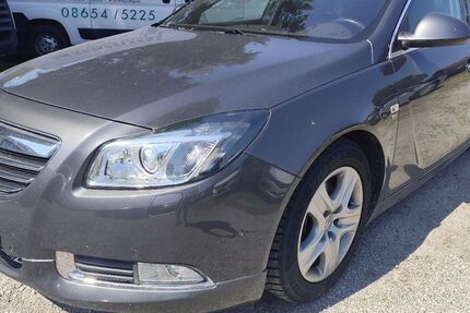 Opel Insignia 185.000 km 2.950 &euro; Freilassing 83395
