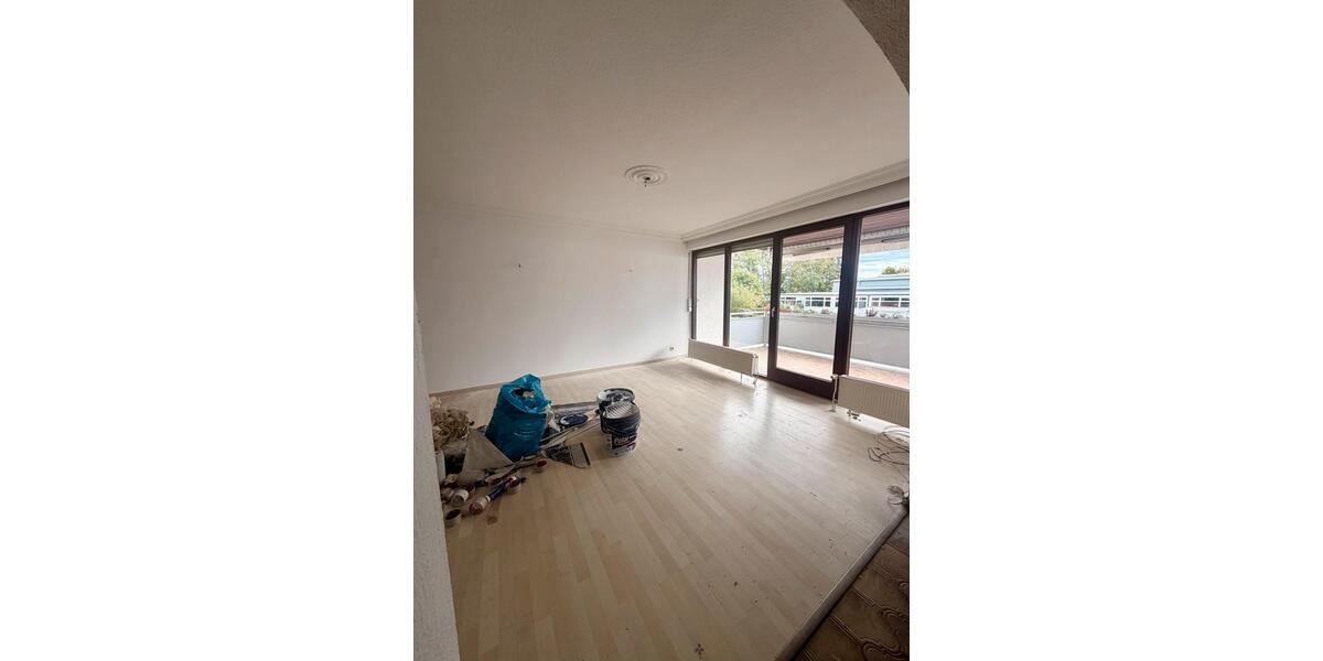 Etagenwohnung Freilassing - 6 Zimmer, 145 m&sup2;, 1.400&euro; | Angebot:27622493