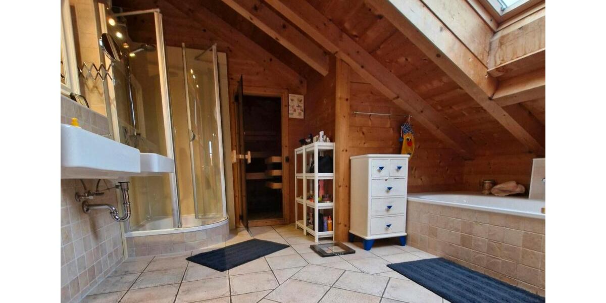 Einfamilienhaus Bernau am Chiemsee - 6 Zimmer, 172 m&sup2;, 3.350&euro; | Angebot:25138621