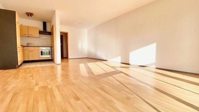 Etagenwohnung Freilassing - 2 Zimmer, 64 m&sup2;, 259.000&euro; | Angebot:25667668