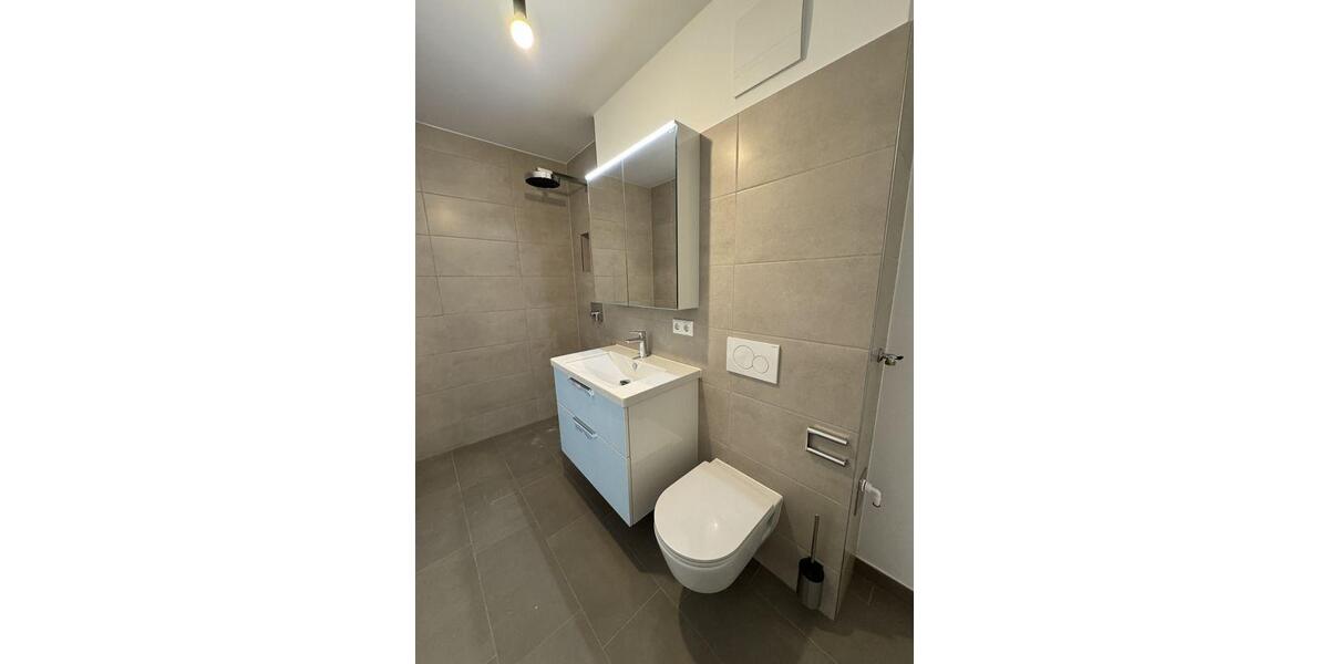 Etagenwohnung Freilassing - 2 Zimmer, 60 m&sup2;, 1.275&euro; | Angebot:26534451