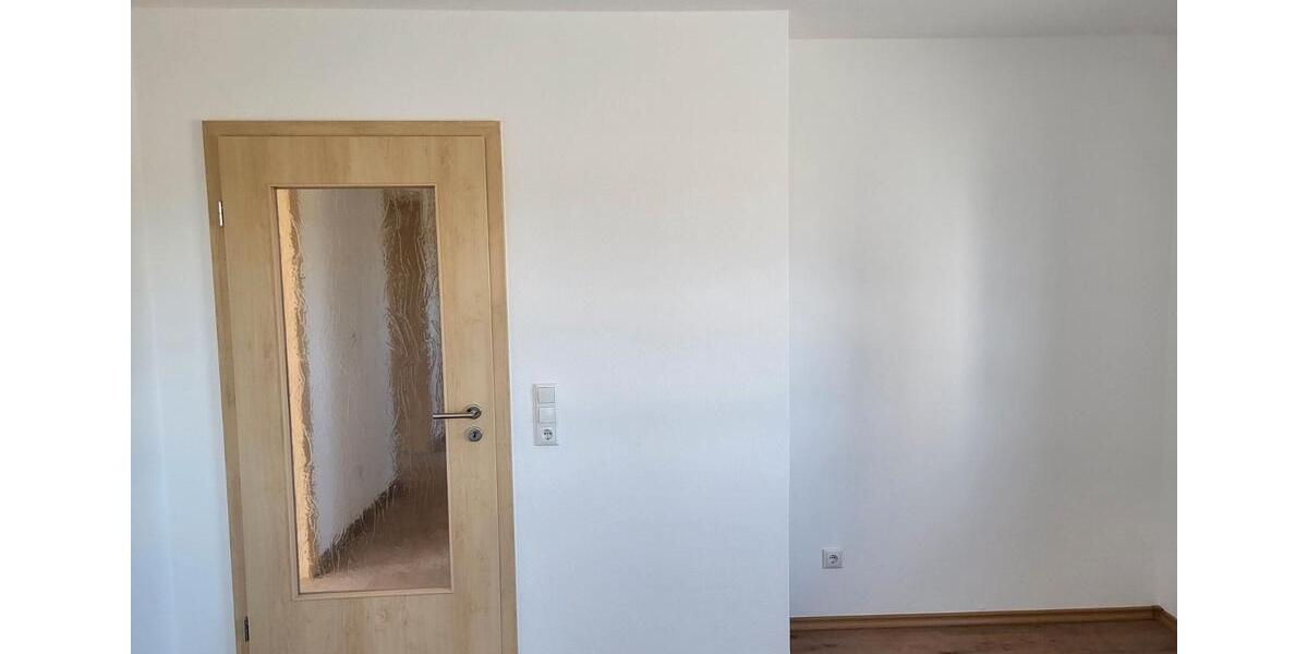 Erdgeschoßwohnung Petting - 3 Zimmer, 83 m&sup2;, 800&euro; | Angebot:27609554