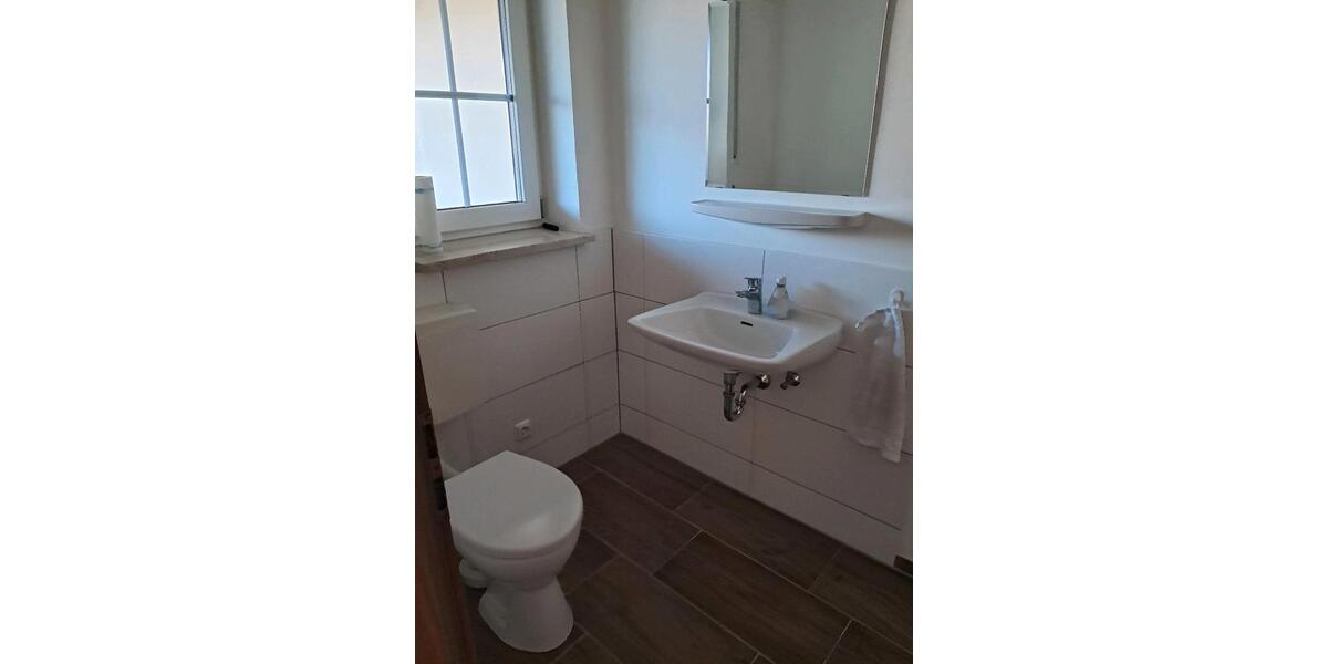 Doppelhaushälfte Vachendorf - 5 Zimmer, 175 m&sup2;, 1.750&euro; | Angebot:24844310