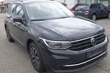 VW Tiguan 173.462 km 17.999 &euro; Laufen 83410