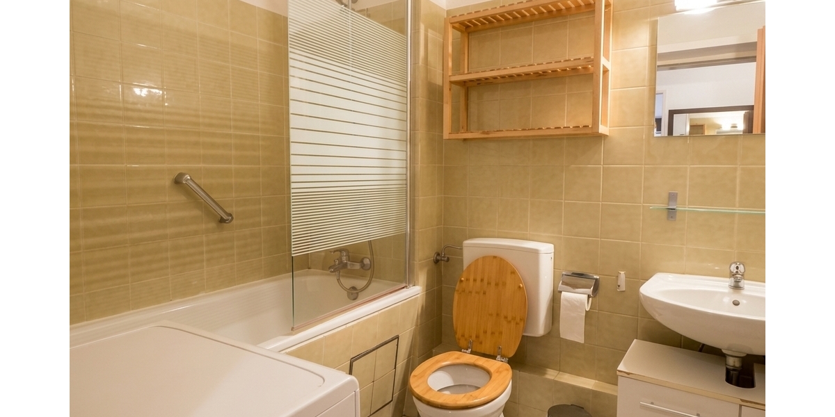 Vermietete 2-Zimmer-Wohnung in Freilassing – attraktive Kapitalanlage mit Balkon & 2 Stellplätzen - Etagenwohnung Freilassing Freilassing | Angebot:27633911