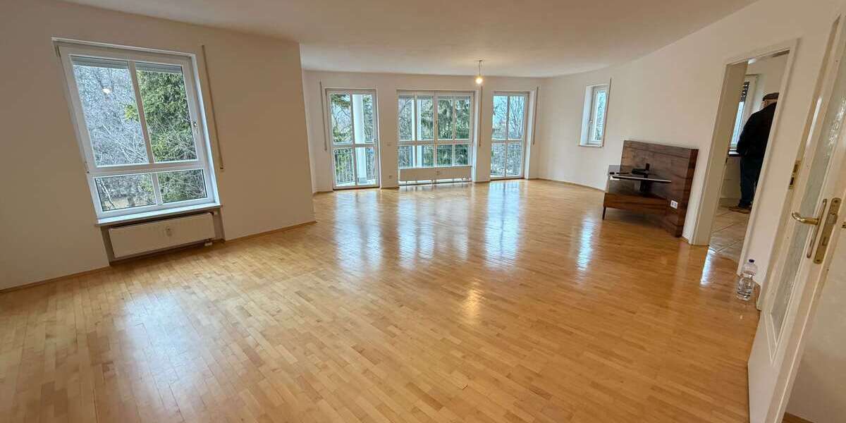 Etagenwohnung Bad Reichenhall - 4 Zimmer, 125 m&sup2;, 687.500&euro; | Angebot:26044913