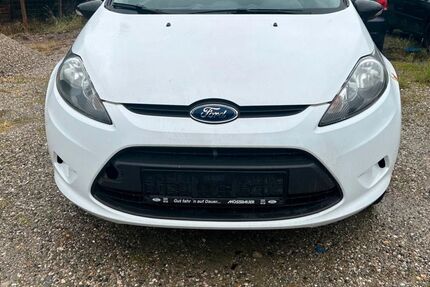 Ford Fiesta 192.500 km 699 &euro; Eggstätt 83125