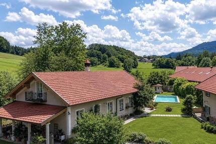 Haus Siegsdorf Unterheutau - 6 Zimmer, 238 m&sup2;, 1.599.999&euro; | Angebot:26819951