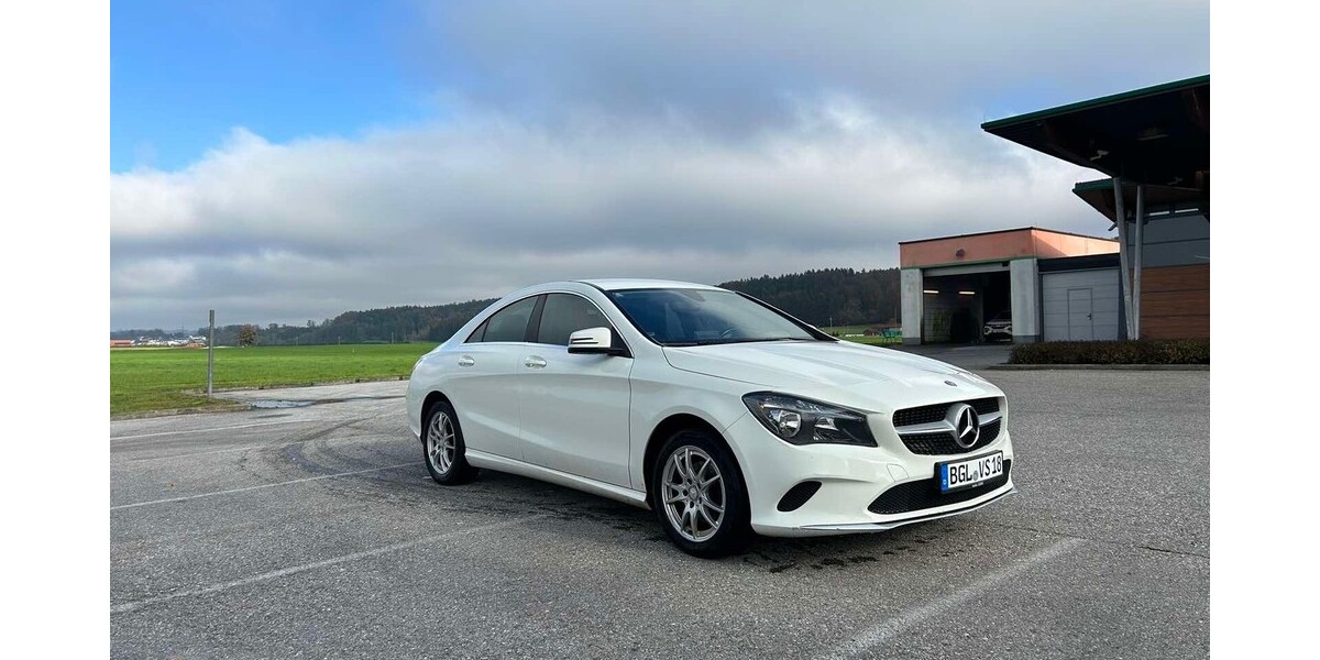 Mercedes-Benz CLA Coupe 235.000 km 12.800 &euro; Bayerisch Gmain 83457