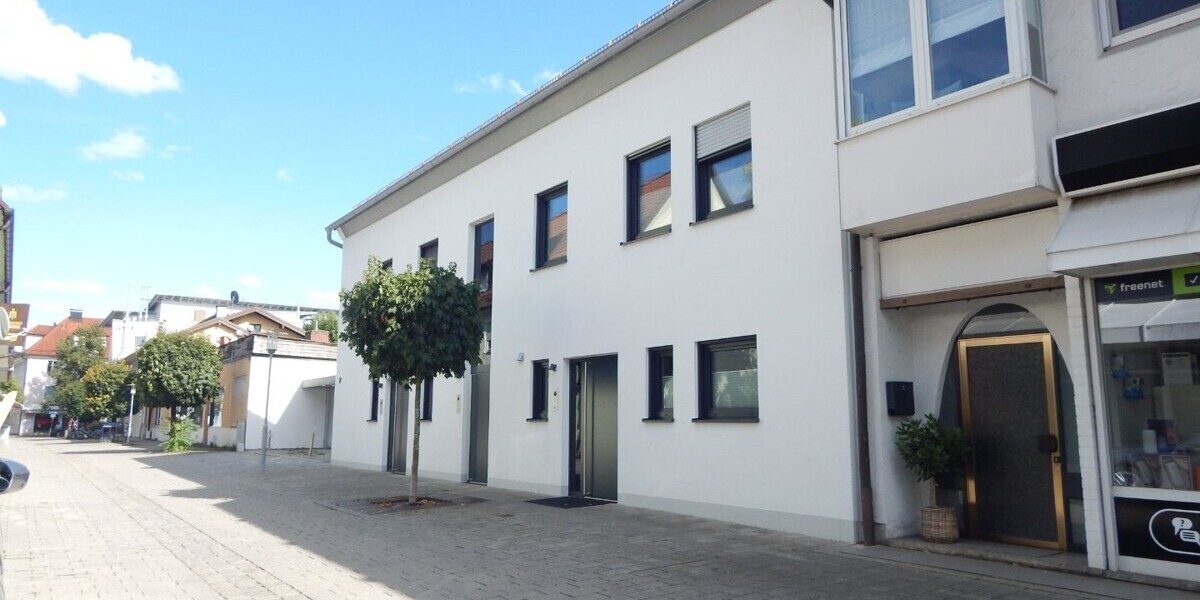 3 Wohneinheiten mit Hauscharakter – KfW-Effizienzhaus A+ in Bestlage von Freilassing - Mehrfamilienhaus, Wohnhaus Freilassing Freilassing | Angebot:27152353